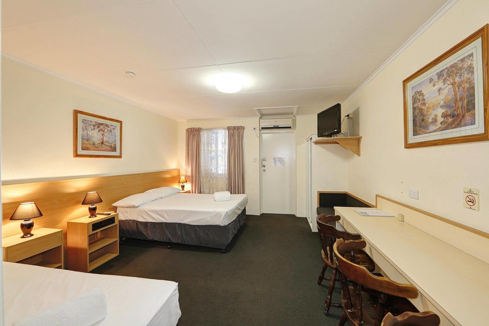 Oscar Motel Bundaberg Eksteriør billede